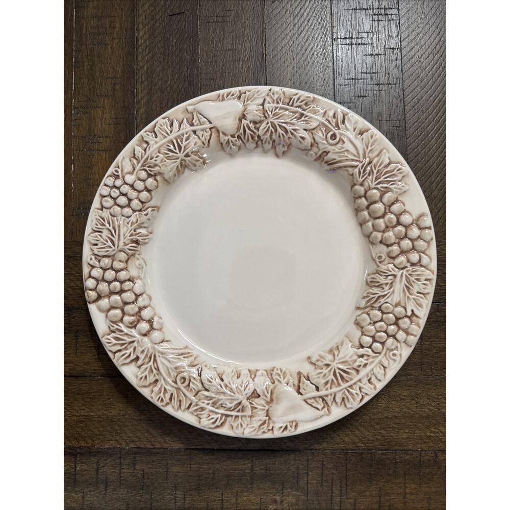 Vineyard Stoneware Grape Vines Rim Dinner Plate by Euro Ceramica